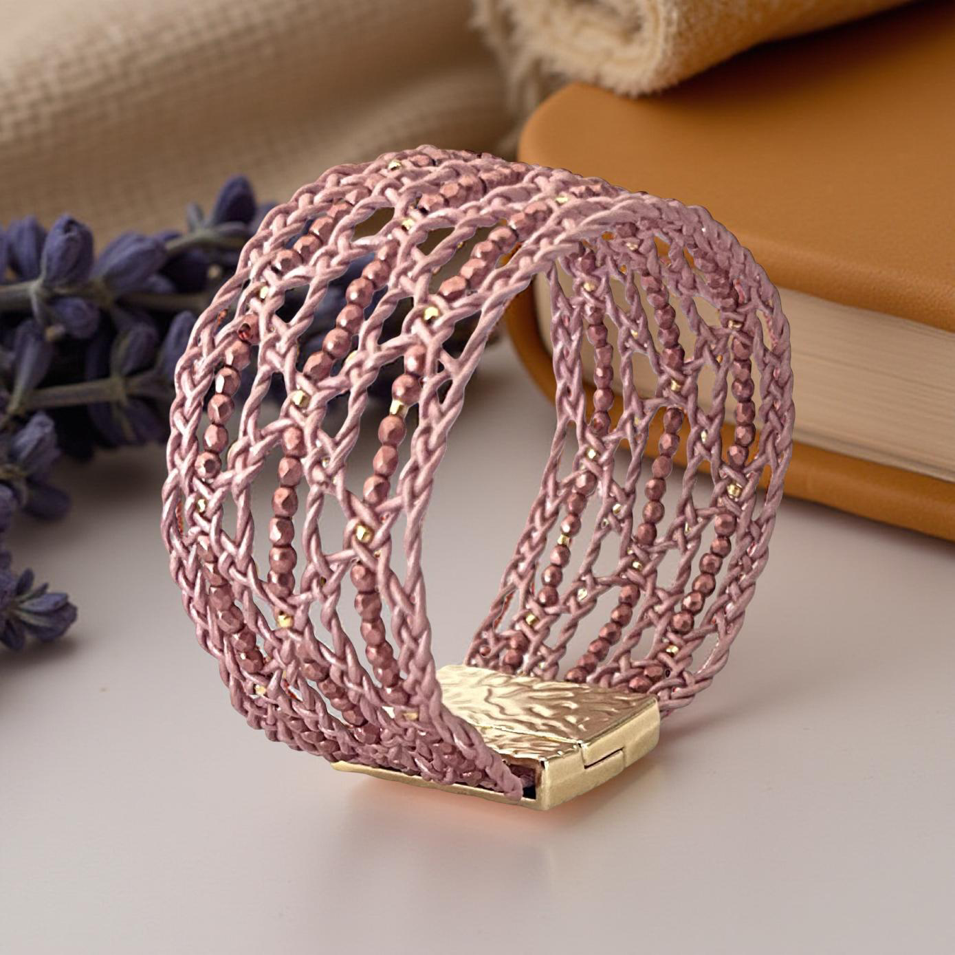 Shimmering Lace bracelet, Soft Shine in Handcrafted Leather