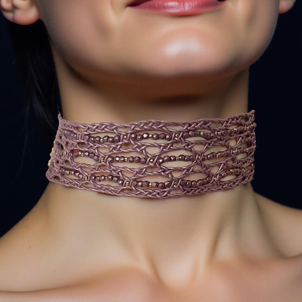 Shimmering Lace Necklace — Radiance, Woven Close to the Heart